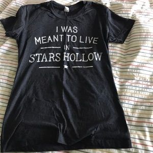 Gilmore Girls Tee Size Small